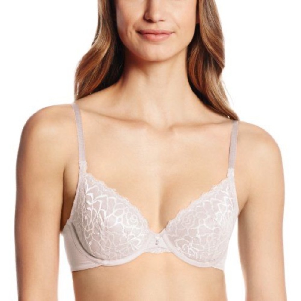 Chantelle Lace Underwire Bra - White